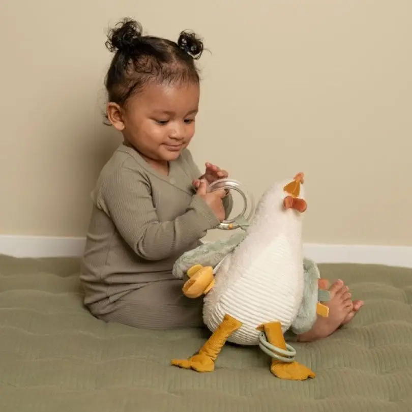 GALLINA DE ACTIVIDADES Little Farm - Imagen 2