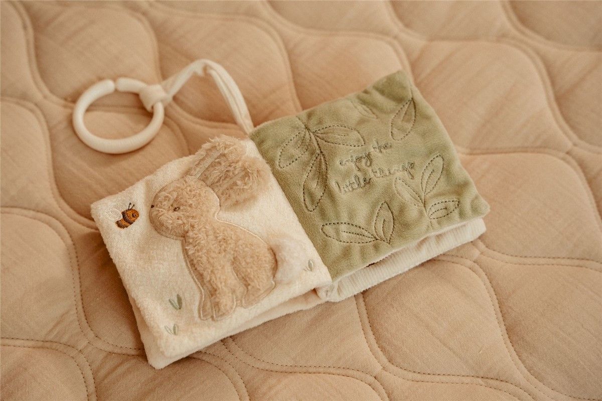 LIBRITO BLANDITO CON ANILLA · Newborn Natura - Imagen 5
